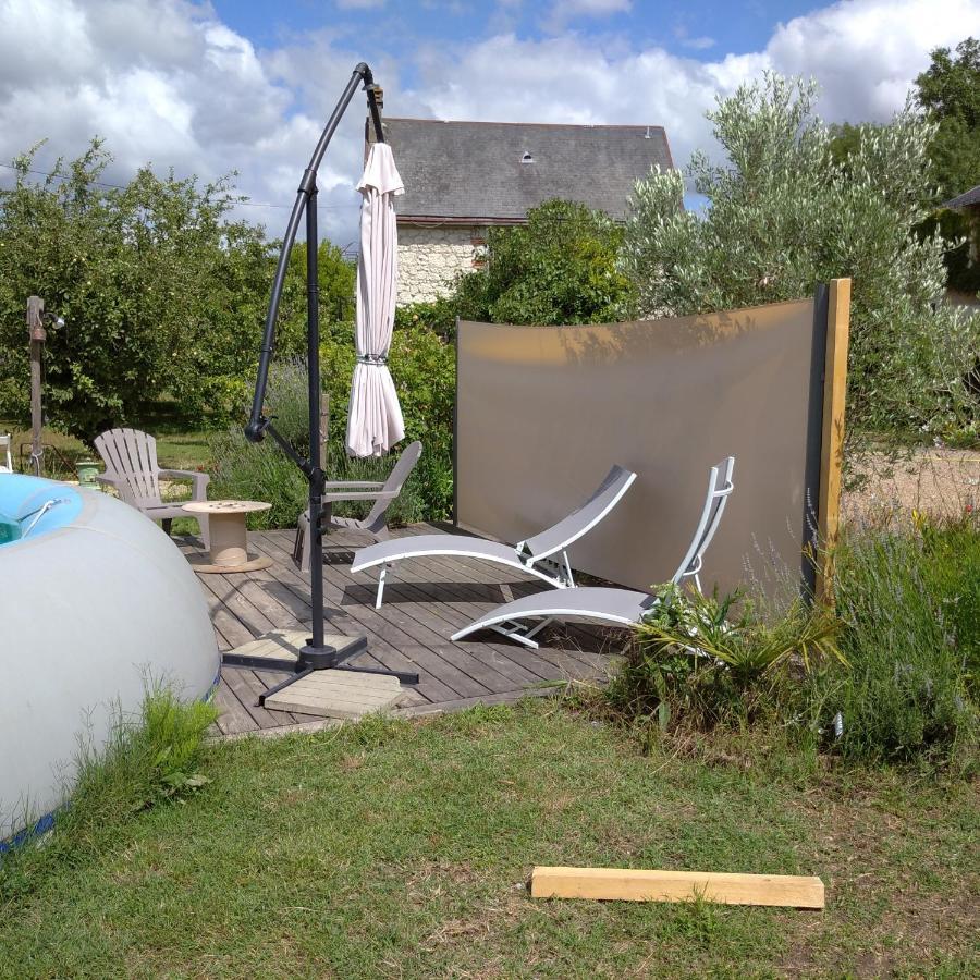 La Roulotte Du Moulin De Palet Bauge-en-Anjou Exterior foto